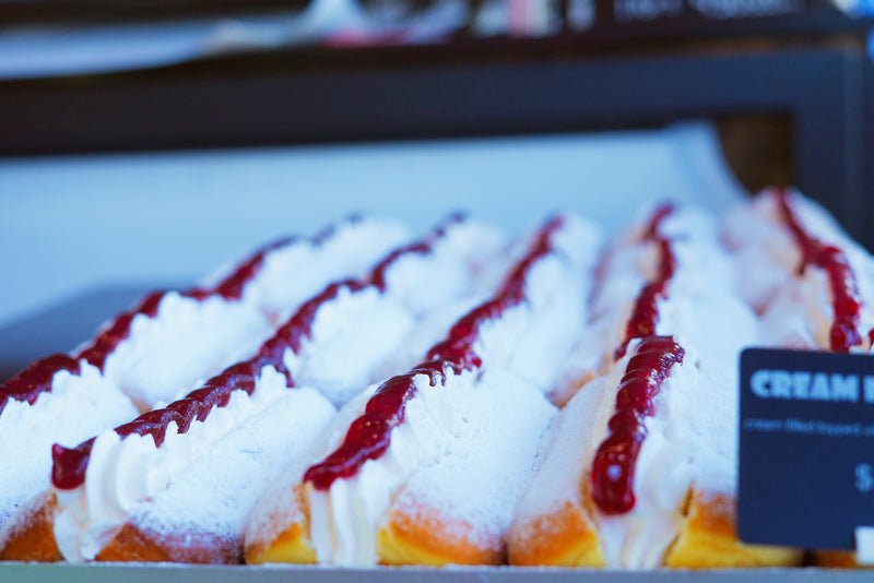 Cream Finger Bun
