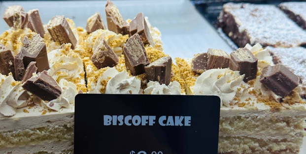 Biscoff Cake Slice