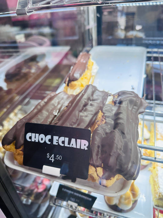 Chocolate Eclair